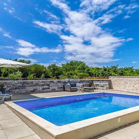 Istriensonne 0756 - Garten-paradies Mit Pool