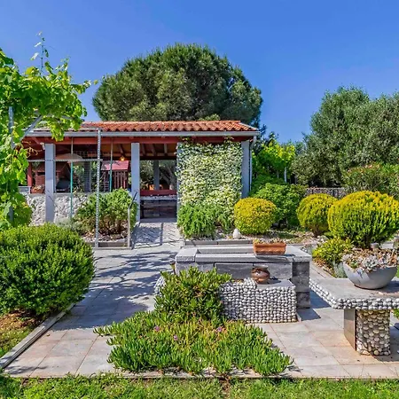 Istriensonne 0756 - Garten-paradies Mit Pool *