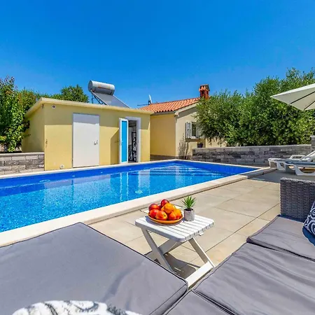 Istriensonne 0756 - Garten-paradies Mit Pool Nyaraló Pomer
